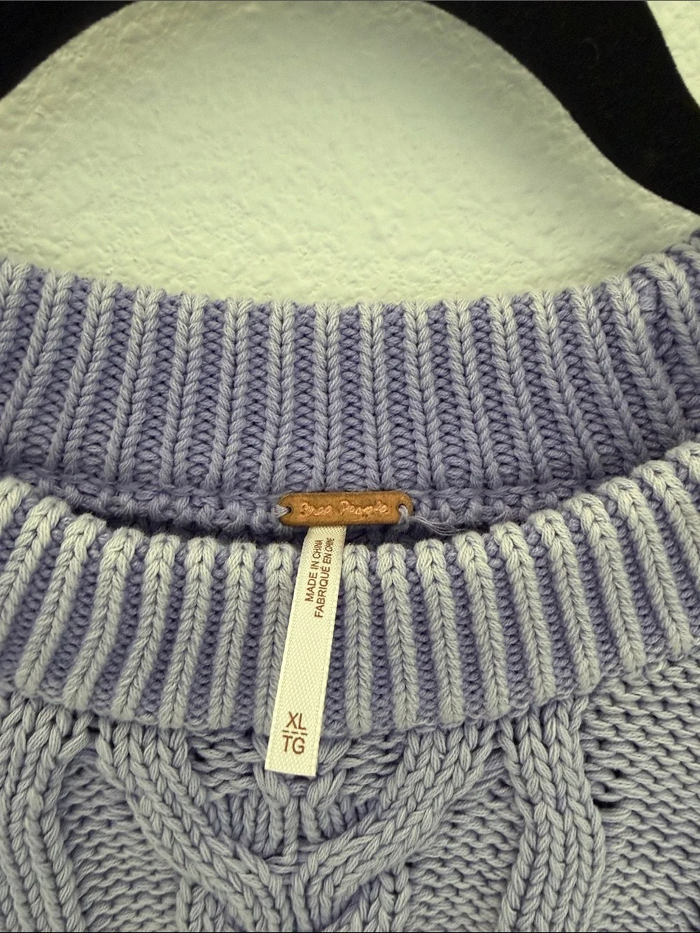 Women’s Free People Sweater - Picture 5 of 9